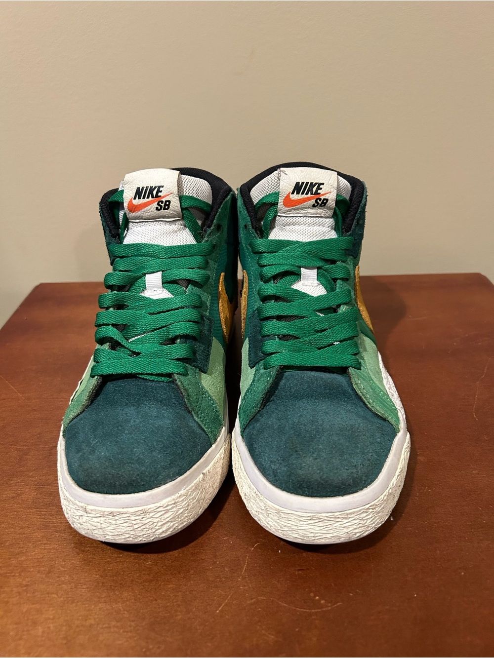 Nike Zoom Blazer ‘Aloe Verde’ Mid-Top Sneakers - Picture 3 of 3